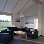 G28 Eingezaeuntes Mit Infrarotkabine By Interhome Butjadingen