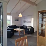 G28 Eingezaeuntes Mit Infrarotkabine By Interhome Tatil Evi Butjadingen