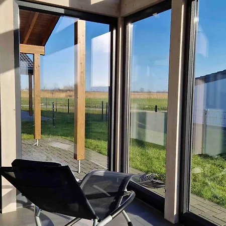 G28 Eingezaeuntes Mit Infrarotkabine By Interhome Butjadingen