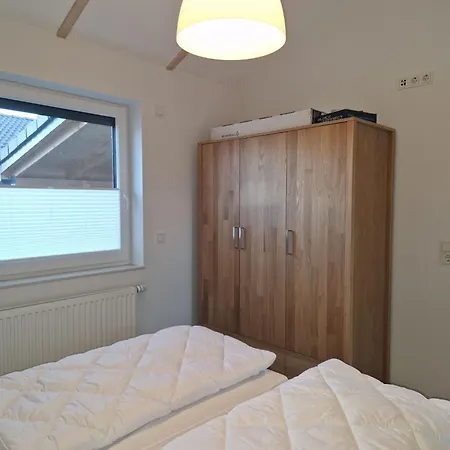 G28 Eingezaeuntes Mit Infrarotkabine By Interhome *