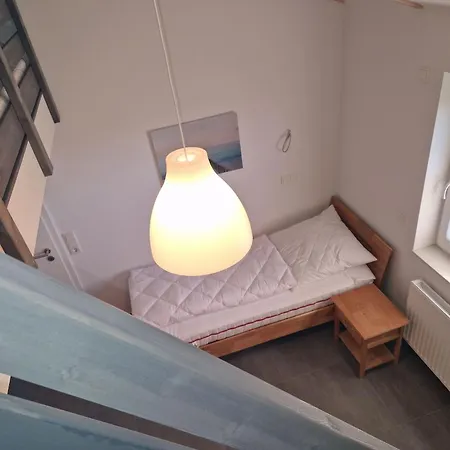 G28 Eingezaeuntes Mit Infrarotkabine By Interhome * Бутьядинген