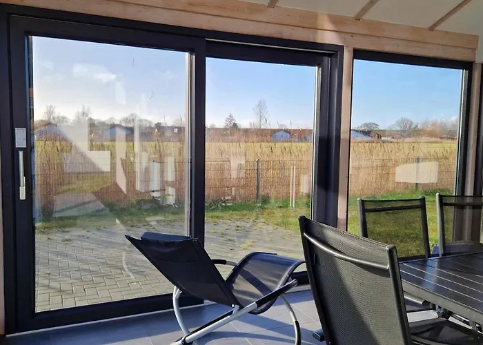 G28 Eingezaeuntes Mit Infrarotkabine By Interhome *