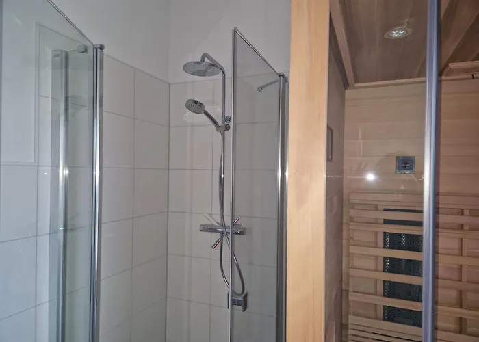 G28 Eingezaeuntes Mit Infrarotkabine By Interhome Holiday home Butjadingen