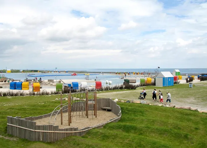 G28 Eingezaeuntes Mit Infrarotkabine By Interhome